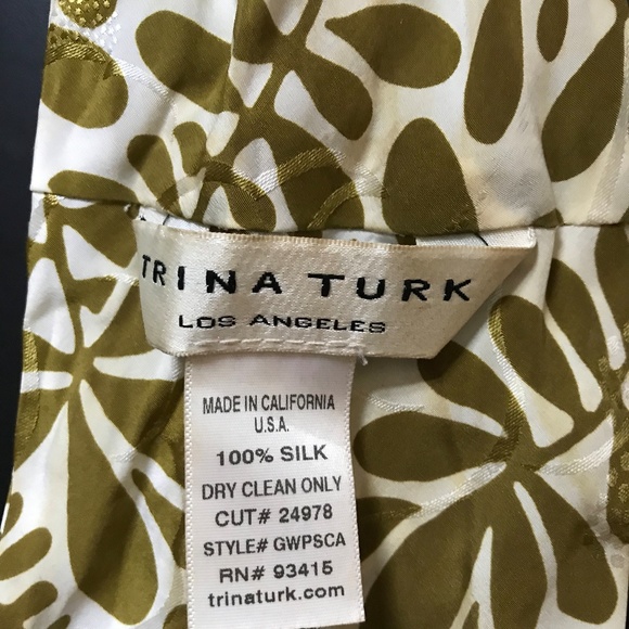 Trina Turk~ unique printed, long Silk Scarf - Picture 5 of 8